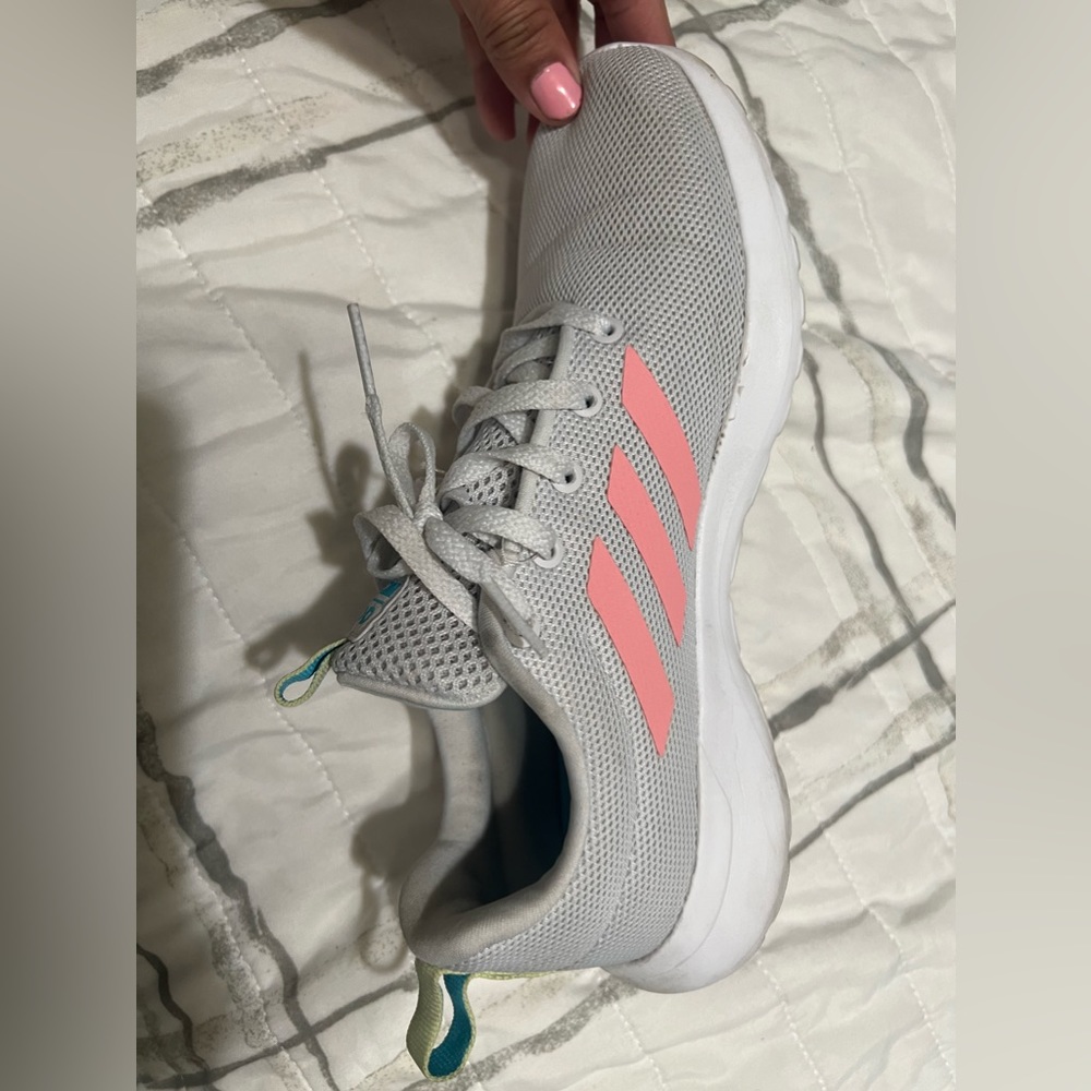 Lightly used will fit a woman of size 8 runs a bit big